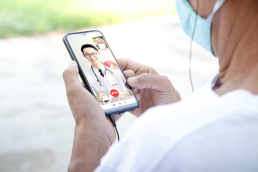 Medicare free phone for seniors