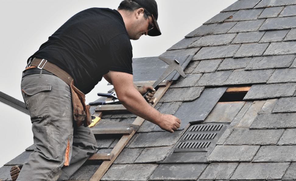 Don't Delay, Repair! A Homeowner's Guide to Tackling Roof Issues